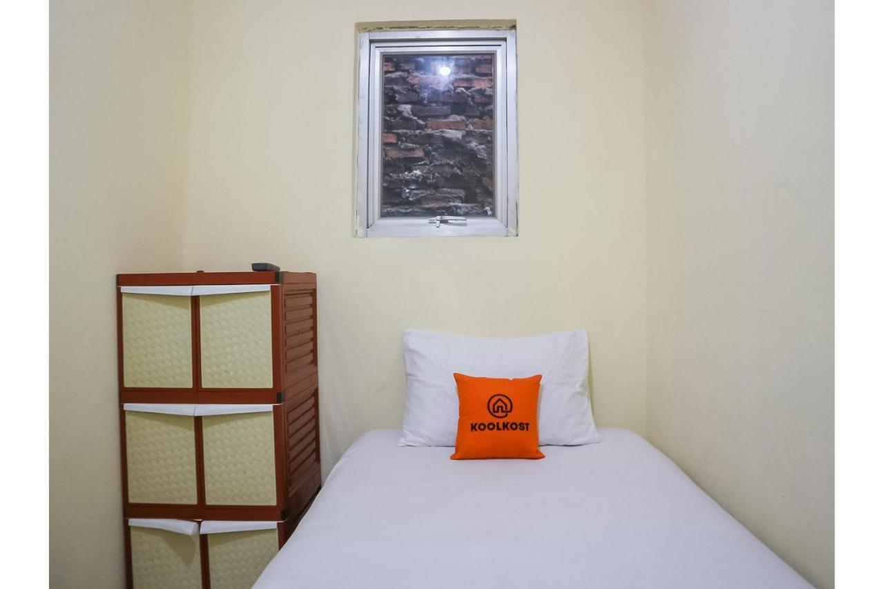 Hotel Koolkost Near Rs Graha Kedoya 2*